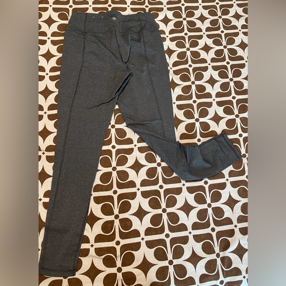 Techgear shapewear grey colored workout leggings. Size M. EUC - Picture 2 of 4